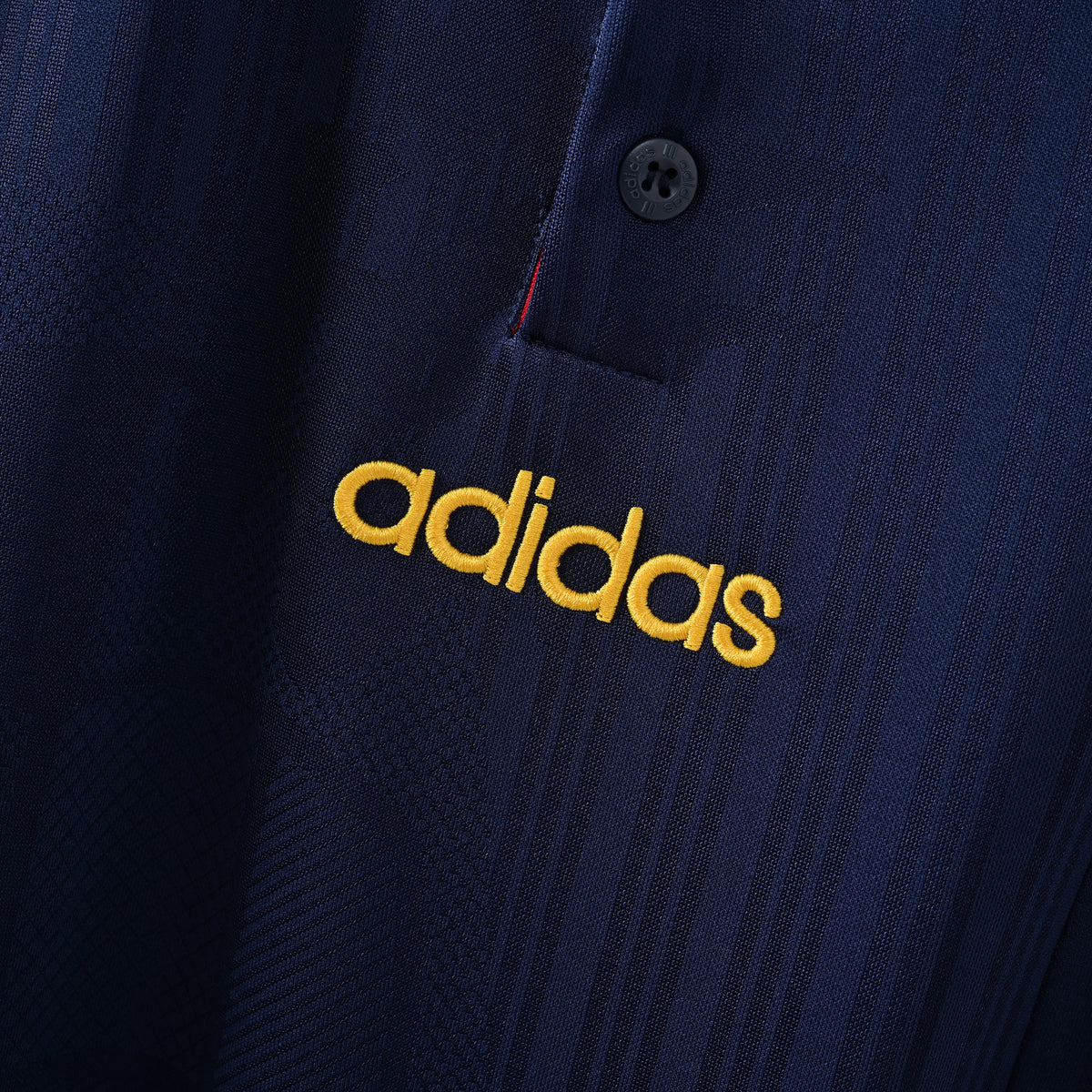 Camiseta Icónica Selección de España Temporada 1996/1998 (Visitante)