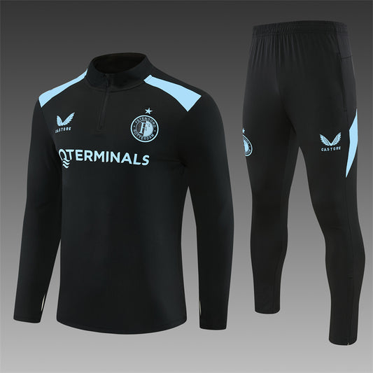 Chándal del Feyenoord (Temporada 2024/2025) disponible!