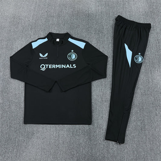 Chándal del Feyenoord (Temporada 2024/2025) disponible!