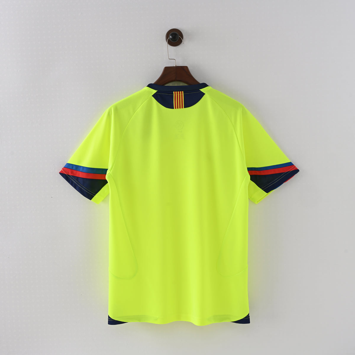 Camiseta Icónica FC Barcelona Temporada 2005/2006 (Visitante o Alternativa)