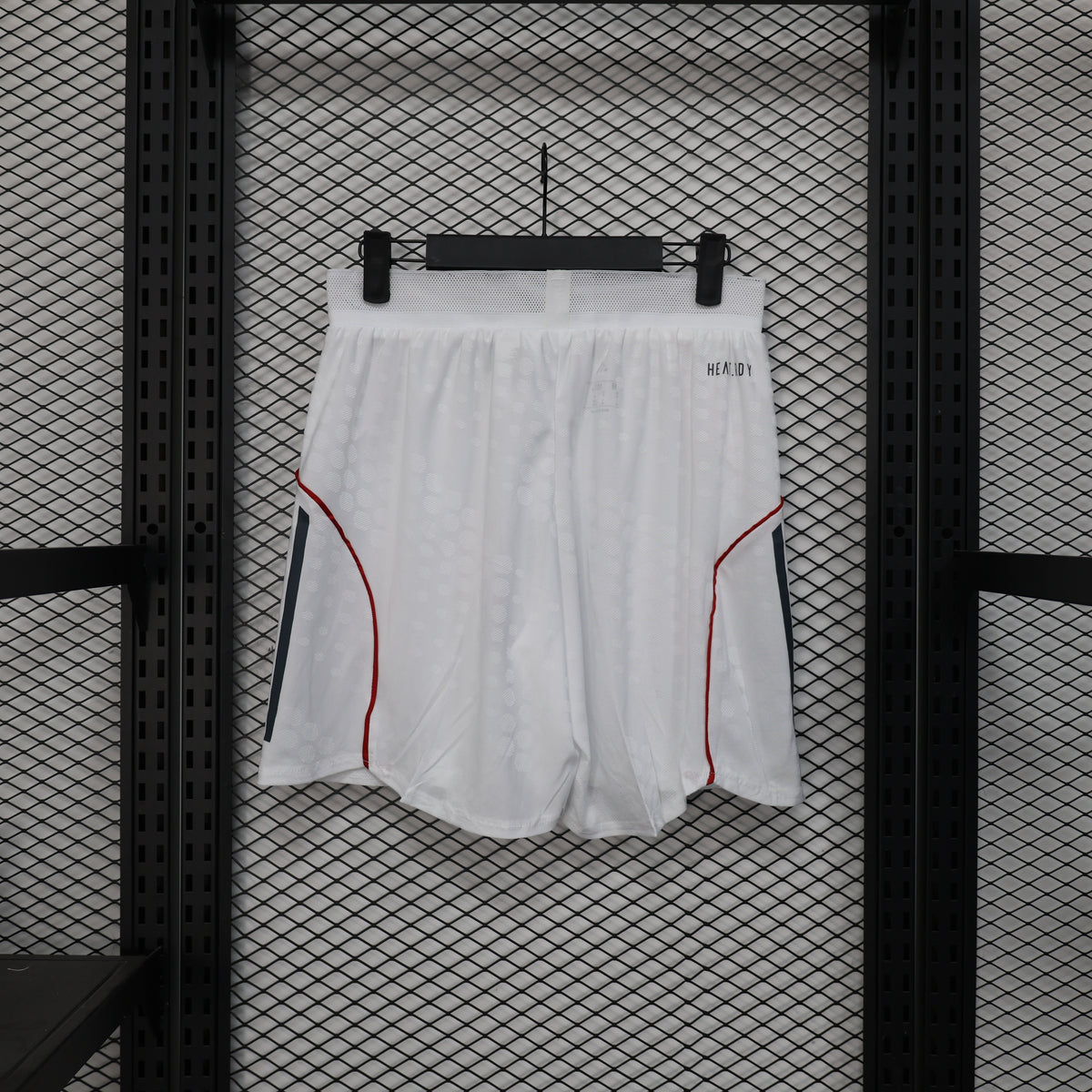 Short Oficial de Equipación – Bayern de Múnich (Temporada 2026/27)