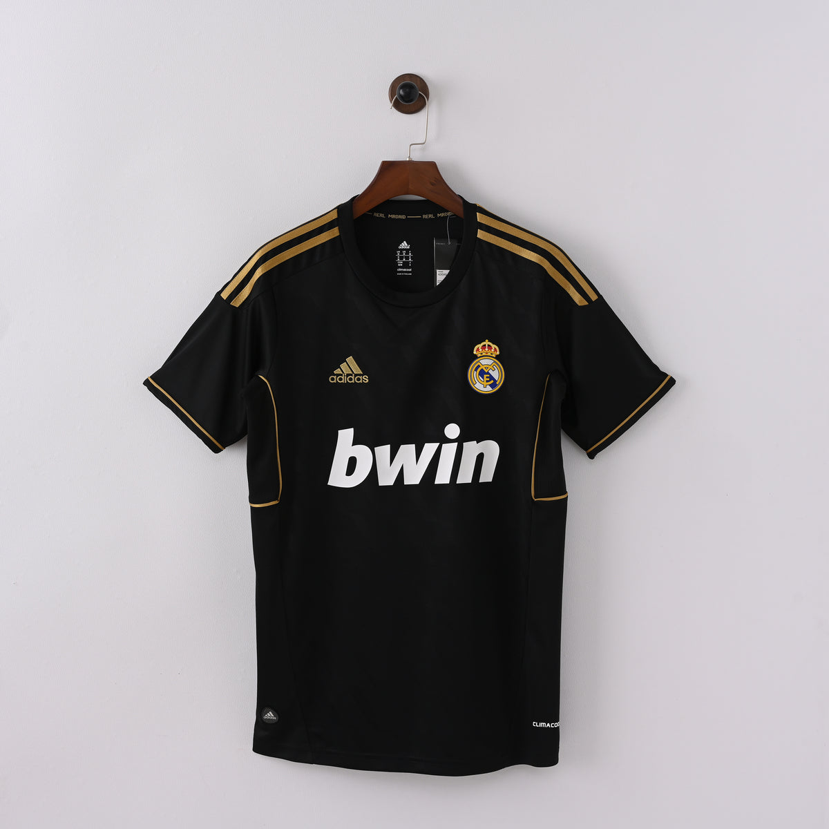 Camiseta Icónica Real Madrid Temporada 2011/2012 (Visitante o Alternativa)