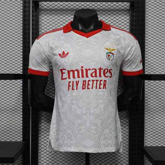 SL Benfica – Segunda equipación / Alternativa (Temporada 2024/2025) ⚪🔴