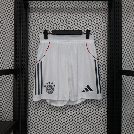 Short Oficial de Equipación – Bayern de Múnich (Temporada 2026/27)